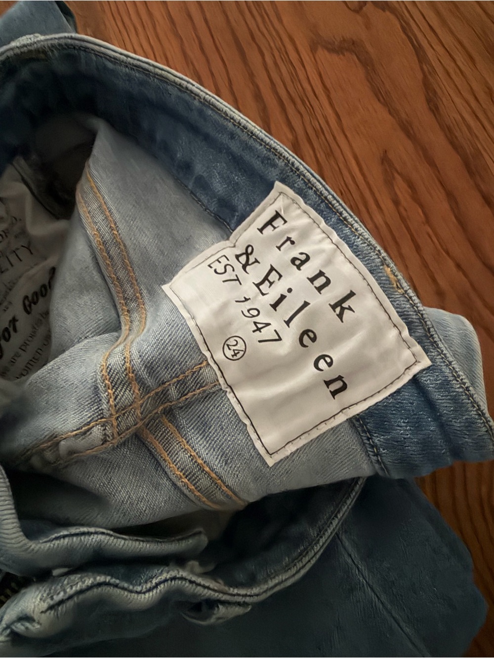Frank & Eileen Galway 31” Denim - Picture 3 of 3